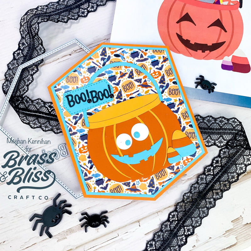 5842-02D Halloween Greeting Dies